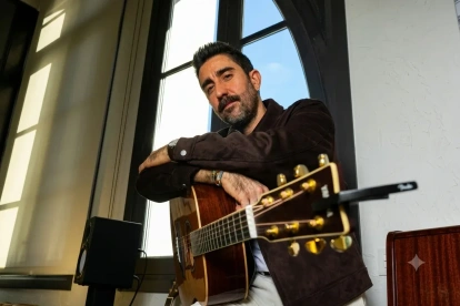 Canciones como Sin miedo a nada, Aunque no te pueda ver, ¿Qué pides tú?, A gritos de esperanza serán parte de la gira del artista.