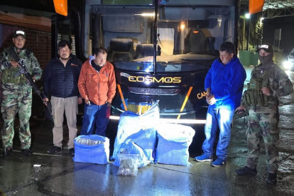 El bus de Buses Cosmos fue retenido antes de cumplir con el traslado del São Paulo durante su visita a Bolivia por la Copa Sudamericana.
