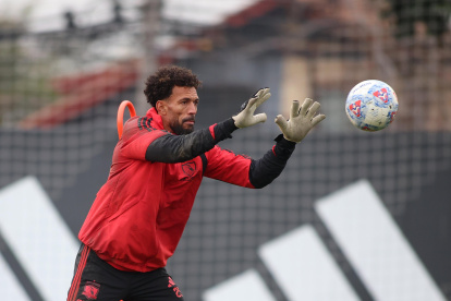 El arquero caboverdiano Vozinha ya suma 10 días entrenando con el Cacique.