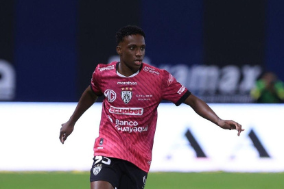 El joven Darwin Guagua deja Independiente del Valle y ahora tendrá como destino el Mérida de España, tras ser adquirido por el Brentford inglés.