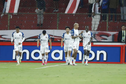 Liga de Quito es una fiesta, celebrando el gol de Janner Corozo, luego fue expulsado.