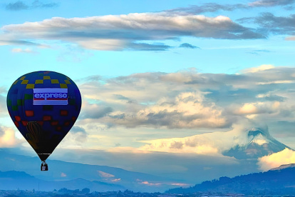 El Festival Internacional del Globo 2026 reunió a miles de visitantes en la Ciudad Mitad del Mundo y fortaleció la oferta turística de Pichincha.