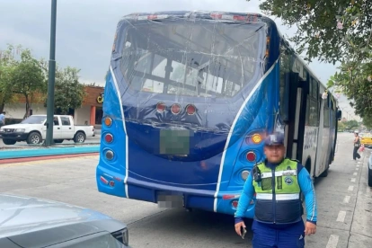 La ATM retiró de circulación el bus tras detectar incumplimientos en sus condiciones de seguridad.