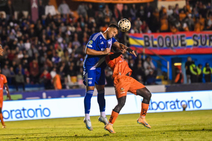 Emelec se mantiene en zona de clasificación al hexagonal del descenso en LigaPro 2026.