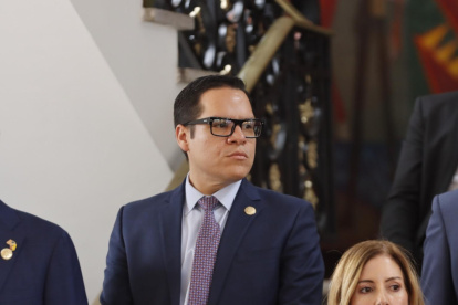 El secretario de la Administración Pública José Julio Neira en el Palacio de Carondelet.