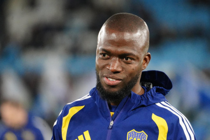 Enner Valencia marcó su primer gol con Boca Juniors.