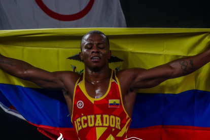 Andrés Montaño flameó la bandera de Ecuador con el oro en lucha, en los Juegos Suramericanos Santa Fe 2026