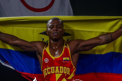 Andrés Montaño flameó la bandera de Ecuador con el oro en lucha, en los Juegos Suramericanos Santa Fe 2026