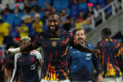 Jhon Yeboah listo para el para jugar ante Corea del Sur.