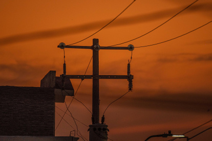En algunos sectores de Guayaquil se registraron cortes de energía el reciente fin de semana. Hoy, la Alborada reporte un corte de luz que alcanza ya las 24 horas.