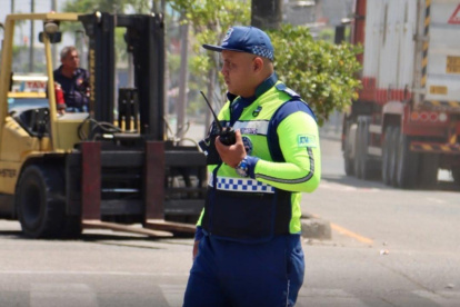 Conductores deberán utilizar rutas alternas en Guasmo Sur por el cierre temporal de la calle Cacique Tomalá.