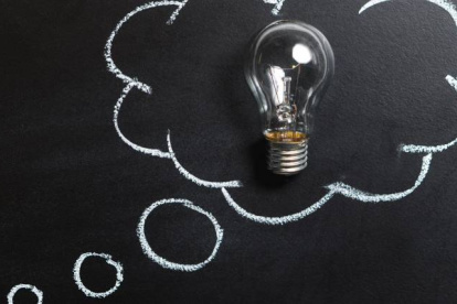 Imagen referencial. Muchas personas notan una diferencia en la memoria a partir de los 50 años, según Harvard Health.