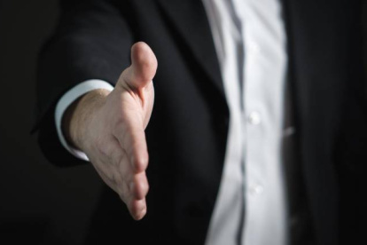 Imagen referencial. Superintendencia de Bancos aseguró que ese tipo de anuncios los realizan personas naturales y jurídicas que no están controladas ni autorizadas.