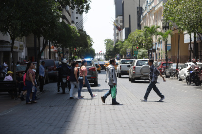 El Municipio de Guayaquil y la Autoridad de Tránsito Municipal anunciaron la peatonalización temporal de la avenida, el miércoles del 27 de noviembre.