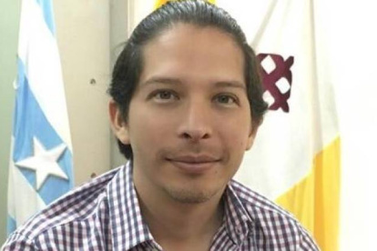 El arquitecto considera que para avanzar la construcción de la aerovía se debió tomar en cuenta la población afectada.