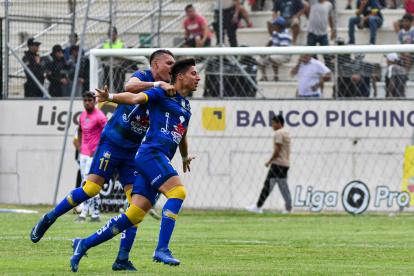 Delfín se adelantó por dos goles en el marcador, pero fue igualado por Independiente. Al final le alcanzó.
