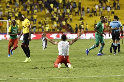Realidad. Aucas llegó al estadioMonumental a defender la ventaja obtenida en Quito, ante un Barcelona carente de la actitud que lo hizo grande. Este es un año para el olvido.
