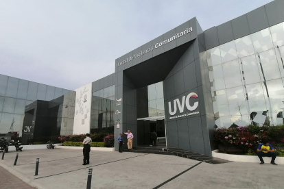 Exteriores de la Unidad Judicial, en Portete.