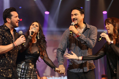 Una de las presentación más emotivas de la jornada fue la de los hermanos Parra.