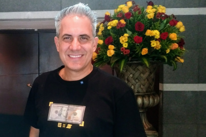 Jürgen Klarić, influencer que visita Guayaquil para dar conferencias a empresarios.