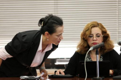 Diligencia. La jueza Daniella Camacho instaló la diligencia con una hora de retardo por problemas de conexión.