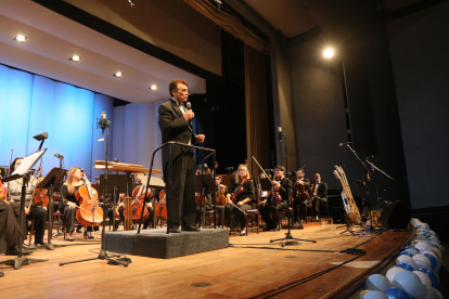 Personaje. Dante Anzolini,músico, compositor y director de la Orquesta Sinfónica de Guayaquil