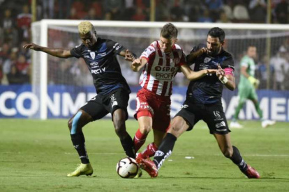 Independiente del Valle, en cambio, trabajó con normalidad. Pero, tuvo que cancelar la atención a la prensa debido a que fue casi imposible llegar hasta su complejo.