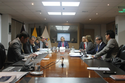 El directorio, presidido por el viceministro de Electricidad, Gonzalo Uquillas se reunió hoy.