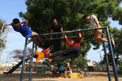Los jóvenes espartanos entrenan cada mañana.