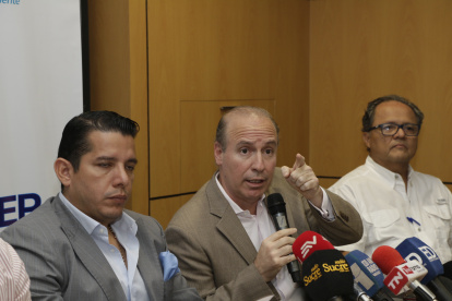 El directorio de Emapag hace el anuncio de castigo a Interagua.