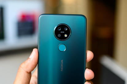 El Nokia 7.2 es el primer smartphone del portafolio que posee una cámara triple con óptica ZEISS.