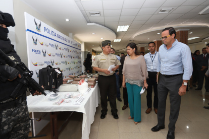 Jefe de la Policía, Ministra de Gobierno y Gobernador del Guayas.