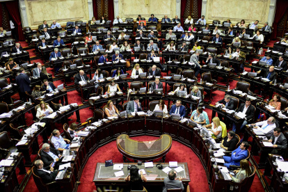 Buenos Aires. El Congreso aprobó tras 18 horas de debate el programa de emergencia económica del presidente Fernández