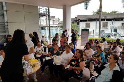 Los clubs de bienestar del IESS abordan charlas preventivas sobre la salud mental.