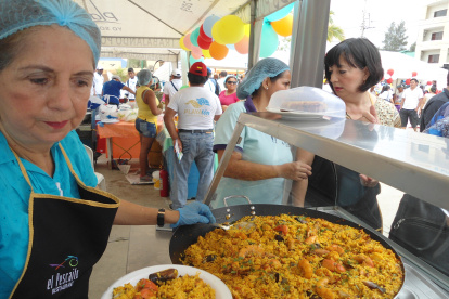 La gastronomía es uno de los principales atractivos del principal balneario de Guayas.