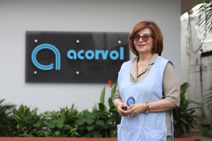 Trabajó varias décadas en la Asociación Coordinadora del Voluntariado del Guayas (Acorvol)