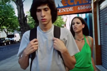 Escena de "Por la calle".