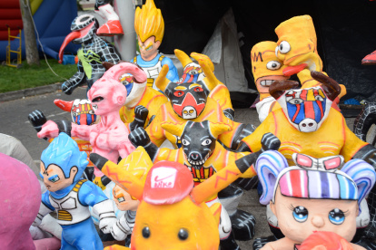 Solo se encontraron muñecos que hacen alusión al Ídolo del Astillero.

 Quito 30 de Diciembre de 2019 Agencia(ag-extra ag-expreso-ag-quito)