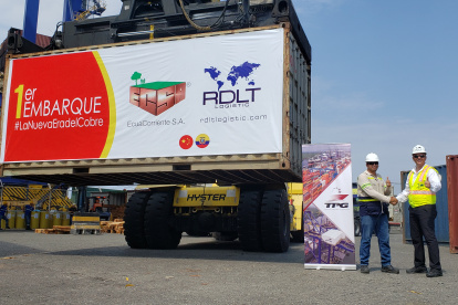 El primer embarque de cobre salió hacia China desde una terminal privada de Guayaquil.