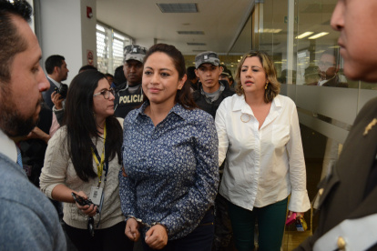 La prefecta de Pichincha es investigada por supuesta rebelión. Desde el 24 de diciembre se defiende en libertad.