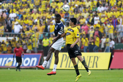 A pesar del empate los ‘canarios’ mantienen el primer lugar con 41 puntos acercándose más a la estrella quince.