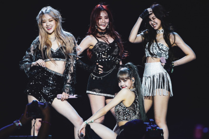 Blackpink es el primer y único grupo de chicas K-pop en ingresar y encabezar la lista de Artistas Emergentes de Billboard.