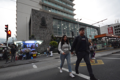 Edificio de el IESS . 

Quito 20 de Septiembre de 2019 Agencia (ag - expreso ag - extra)