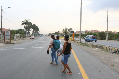 La necesidad de los pasos peatonales prometidos, en el día a día.