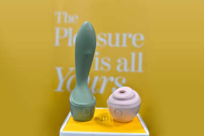 Onda y Baci son dispositivos personales de placer. Su fabricante es Lora DiCarlo.