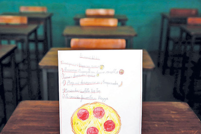 Penuria. Uno de los dibujos sobre su alimentación realizados por alumnos de la escuela José María Vélaz, en Caracas, a solicitud de sus profesores.