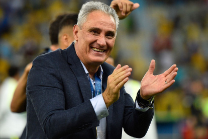 Tite, antes de llegar a la selección de Brasil, había dirigido a clubes de su país y de Emiratos Árabes.