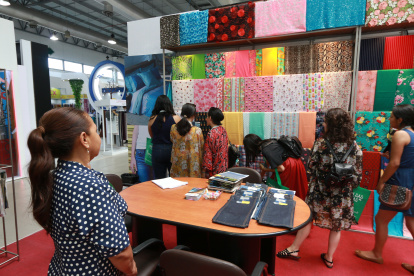 El sector textil y de confecciones es uno de los más afectados por la baja demanda y el contrabando.

CON: LINA ZAMBRANO

03/04/2019



CARLOS YAGUAL

Agencia (ag-expreso)