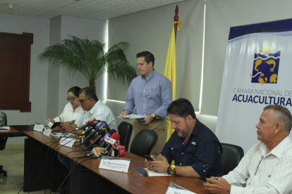 Los representantes del sector realizaron esta mañana una rueda de prensa para explicar el impacto que les genera esta problemática