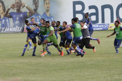 Delfín jugará la Supercopa gracias a que ganó la final de la LigaPro